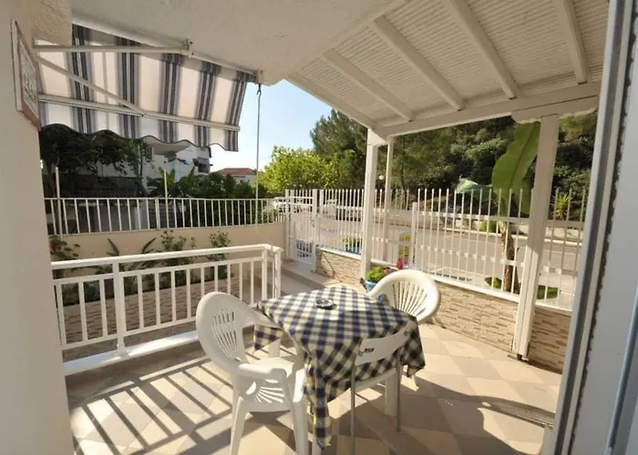 Sammys * Nea Poteidaia