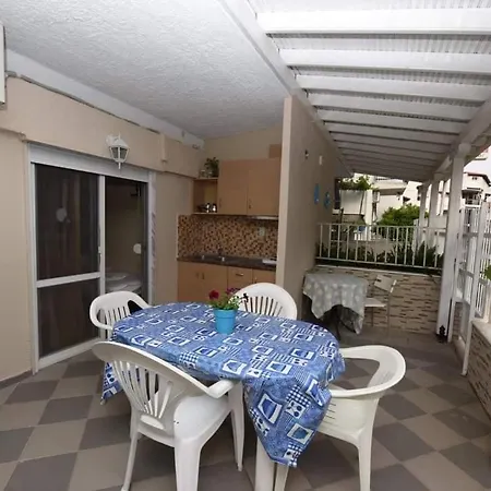 Sammy's Apartmán Nea Poteidaia